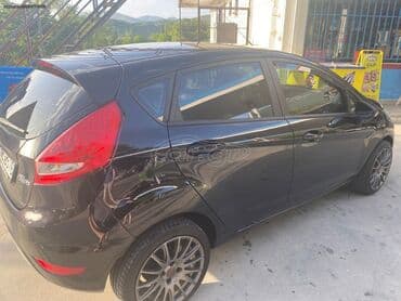 Used Cars: Ford Focus: 1.2 l | 2011 year 200000 km Coupe/Sports — 6