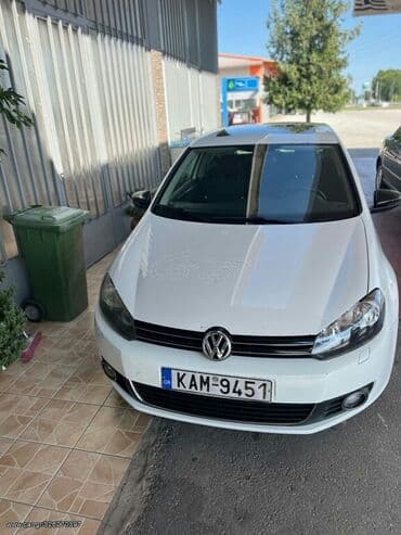 Transport: Volkswagen Golf: 1.6 l | 2011 year Coupe/Sports — 2