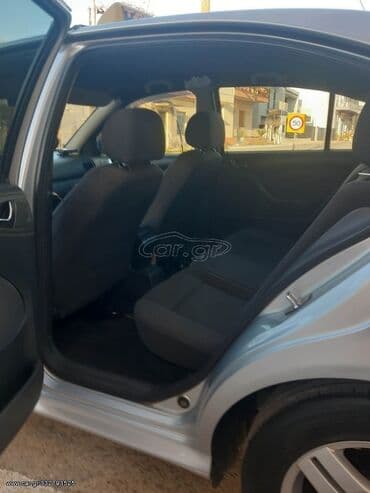 Transport: Skoda Octavia: 1.9 l | 2008 year 585000 km Limousine — 10