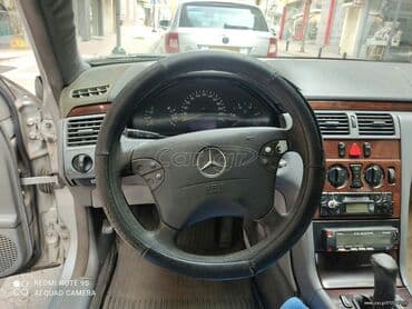 Sale cars: Mercedes-Benz E 220: 2.2 l | 2000 year Sedan — 6