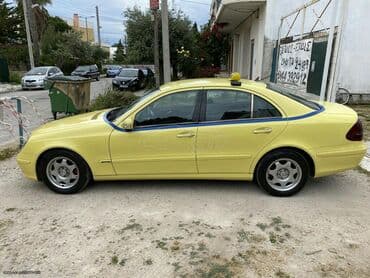 Mercedes-Benz: Mercedes-Benz E 220: 2.2 l. | 2003 έ. Sedan — 4
