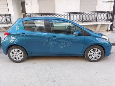 Sale cars: Toyota Yaris: 1.4 l | 2012 year Coupe/Sports — 1