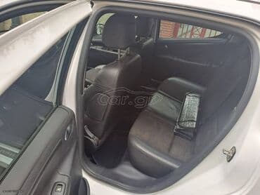 Peugeot 207: 1.6 l | 2008 year 205000 km Hatchback — 9