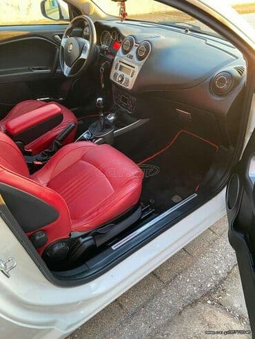 Sale cars: Alfa Romeo MiTo: 1.3 l | 2010 year 194000 km Coupe/Sports — 5
