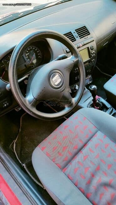 Transport: Seat Cordoba: 1.4 l | 2000 year 117000 km Limousine — 5