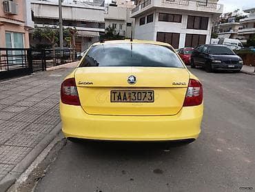 BMW: ΣΤΑΜΑΤΗΣ — 5