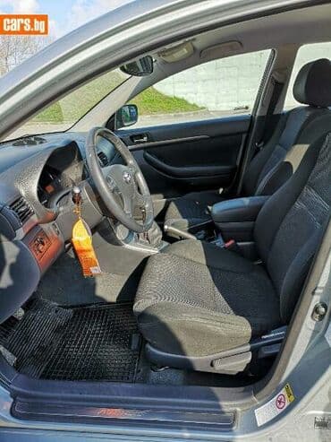 Toyota Avensis: 2.2 l. | 2008 έ. Sedan — 7