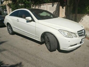 Mercedes-Benz: Mercedes-Benz E 350: 3.5 l. | 2009 έ. Κουπέ — 3