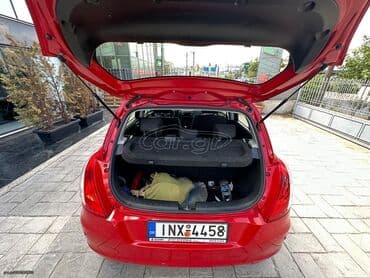 Used Cars: Suzuki Swift : 1.2 l | 2012 year 195000 km Hatchback — 2