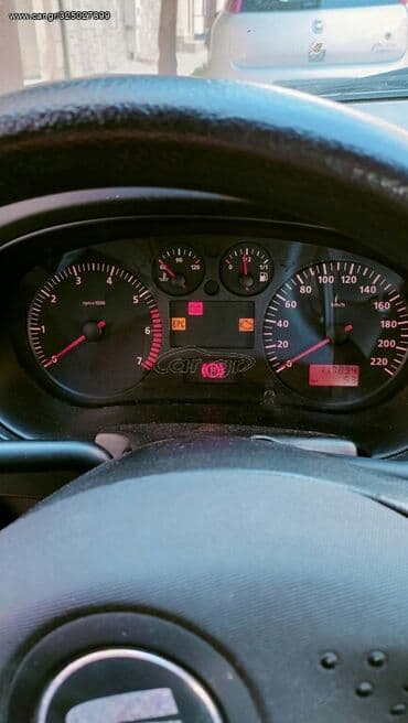 Transport: Seat Cordoba: 1.4 l | 2000 year 117000 km Limousine — 6