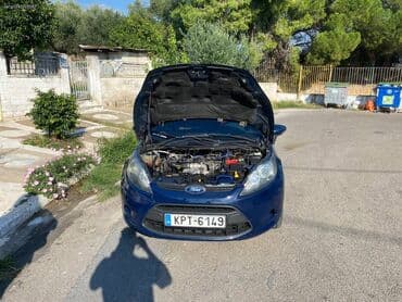 Transport: Ford Fiesta: 1.4 l | 2010 year 255000 km Coupe/Sports — 10