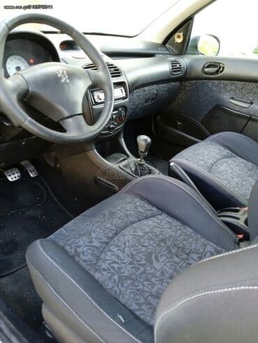 Transport: Peugeot 206: 1.4 l | 2001 year 145000 km Coupe/Sports — 6