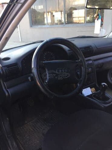 Transport: Audi A4: 1.6 l | 1998 year Limousine — 6