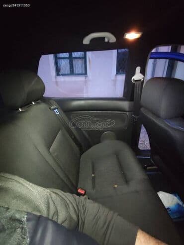 Transport: Volkswagen Golf: 1.4 l | 2000 year Hatchback — 2