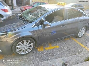 Toyota: Toyota Avensis: 2.2 l. | 2014 έ. Sedan — 2
