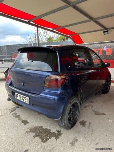 Toyota: Toyota Yaris: 1.3 l. | 2000 έ. Χάτσμπακ — 3