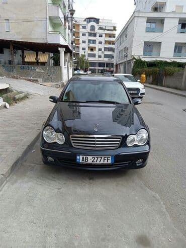 Mercedes-Benz: Mercedes-Benz C-Class: 2.2 l | 2005 year Limousine — 2