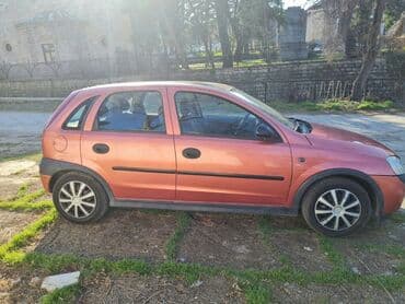Opel Corsa: 1.2 l | 2002 year 205000 km Hatchback — 4
