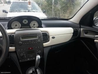 Transport: Lancia Ypsilon: 1.4 l | 2005 year 160000 km Hatchback — 4