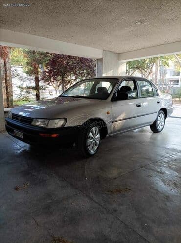 Toyota: Toyota Corolla: 1.3 l. | 1994 έ. Λιμουζίνα — 3