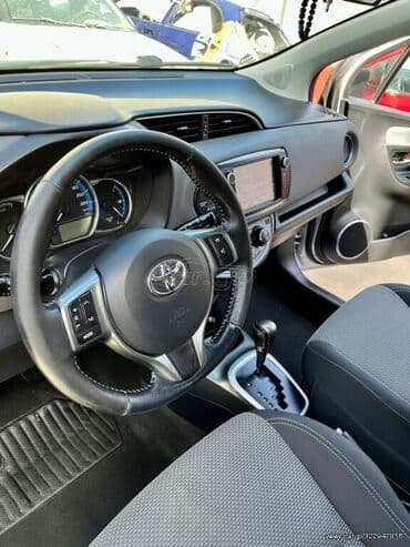 Toyota: Toyota Yaris: 1.5 l. | 2016 έ. Χάτσμπακ — 8