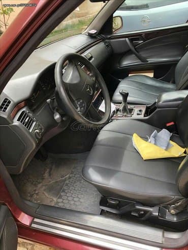 Mercedes-Benz E 220: 2.2 l. | 2001 έ. Sedan — 5