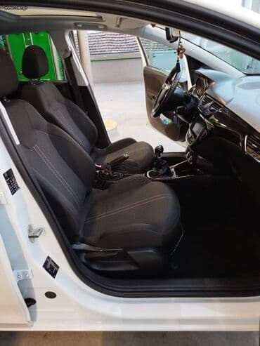 Opel: Θωμάς — 4