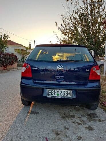 Volkswagen Polo: 1.4 l. | 2003 έ. Χάτσμπακ