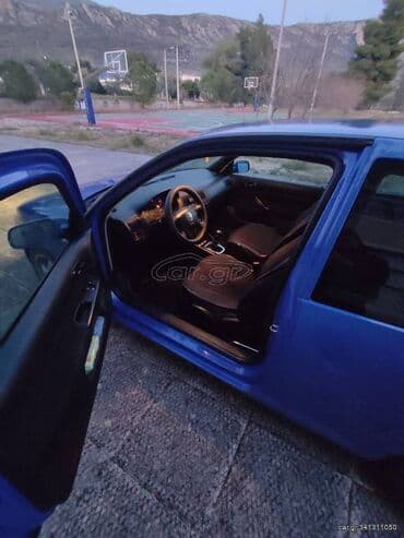 Transport: Volkswagen Golf: 1.4 l | 2000 year Hatchback — 6