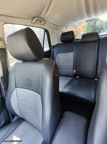 Toyota Corolla: 1.4 l | 2006 year Hatchback — 10