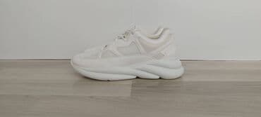 Γυναικεία είδη Υπόδησης: MSGM Sneakers. Αυθεντικός. Άριστη κατάσταση, φορεμένο δύο φορές — 1