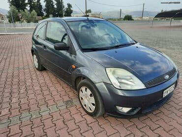 Transport: Ford Fiesta: 1.4 l | 2003 year 335817 km Hatchback — 4