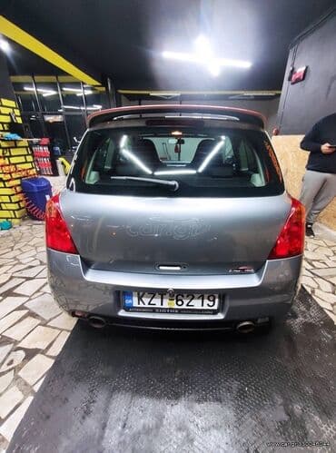 Suzuki Swift : 1.6 l | 2009 year 166000 km Hatchback