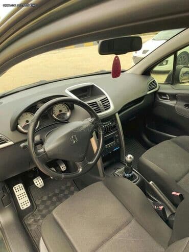 Transport: Peugeot 207: 1.6 l | 2009 year 56000 km Coupe/Sports — 7