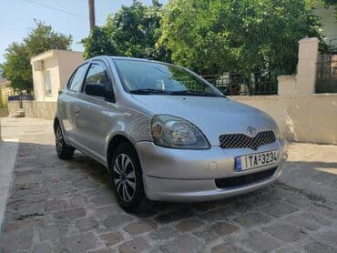 Sale cars: Toyota Yaris: 1 l | 2002 year Hatchback — 3