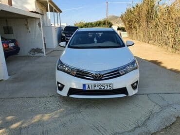 Transport: Toyota Corolla: 1.4 l | 2015 year Sedan — 1