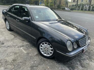 Sale cars: Mercedes-Benz E 220: 2.2 l | 2002 year Limousine — 3