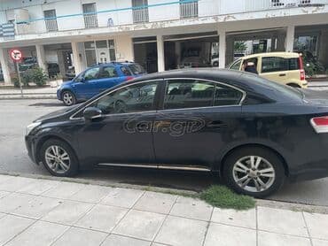 Toyota: Toyota Avensis: 1.6 l. | 2011 έ. Λιμουζίνα — 2
