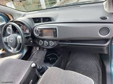 Sale cars: Toyota Yaris: 1.4 l | 2012 year Coupe/Sports — 8