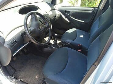 Toyota: Toyota Yaris: 1 l. | 2004 έ. Χάτσμπακ — 5