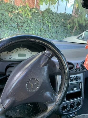 Mercedes-Benz: Mercedes-Benz A 170: 1.7 l | 2002 year Hatchback — 5