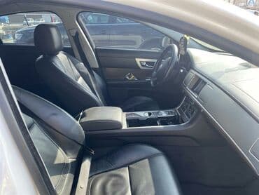 Sale cars: Jaguar XF: 2 l | 2013 year 165000 km Sedan — 2