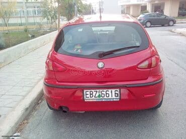 Alfa Romeo 147: 1.6 l | 2001 year 310000 km Hatchback