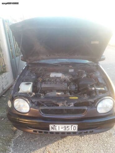 Toyota: Toyota Corolla: 1.6 l. | 1999 έ. Λιμουζίνα — 1