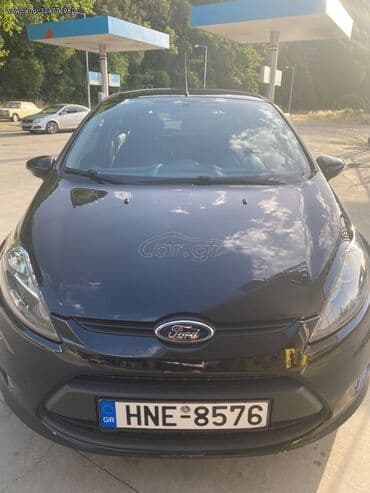 Used Cars: Ford Focus: 1.2 l | 2011 year 200000 km Coupe/Sports — 1
