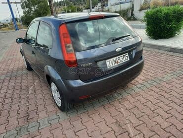 Transport: Ford Fiesta: 1.4 l | 2003 year 335817 km Hatchback — 2
