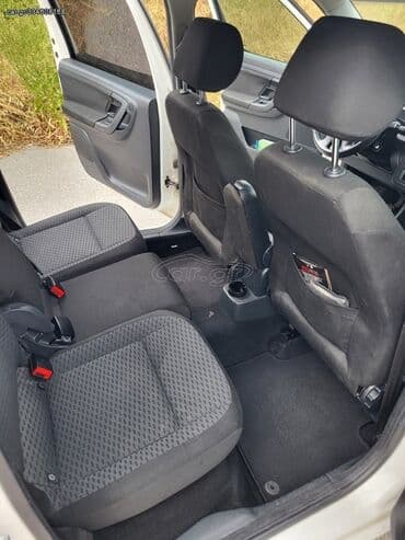 Transport: Skoda Roomster: 1.2 l | 2011 year 195400 km Hatchback — 7