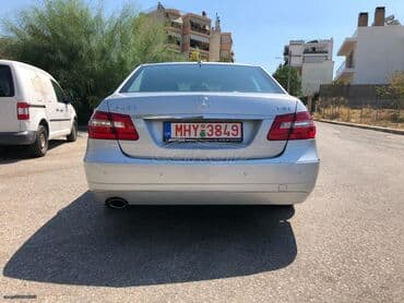 Transport: Mercedes-Benz E 250: 1.8 l | 2009 year Limousine — 4