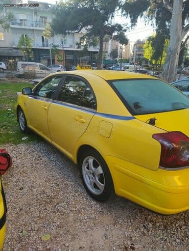 Transport: Toyota Avensis: 2 l | 2004 year Sedan — 3