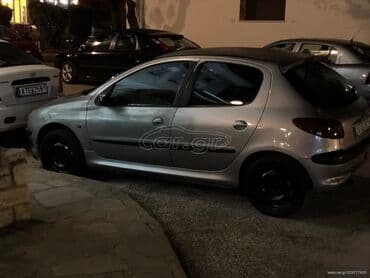 Peugeot 206: 1.1 l | 2001 year 215000 km Coupe/Sports — 6